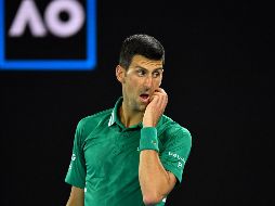 NOVAK DJOKOVIC. El ganador de 21 torneos de Grand Slam no pudo defender su título en el Abierto de Australia este año tras una tumultuosa disputa legal de 10 días que culminó con la revocación de su visa. AFP / ARCHIVO