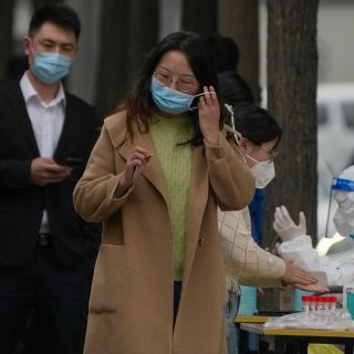 Expertos de la OMS evalúan si COVID aún constituye una emergencia