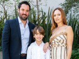 Enrique y Matías Robles con María José Álvarez del Castillo. GENTE BIEN JALISCO/Jorge Soltero