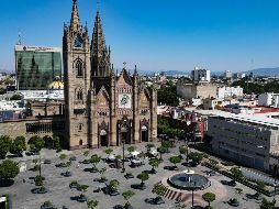 En la colonia Americana se encuentra el templo Expiatorio, reconocido por su arquitectura neogótica. En la publicación internacional se destacó que esta zona cuenta con un número creciente de lugares para pasarla bien. EL INFORMADOR/A. Navarro
