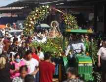 La peregrinación de la Virgen de Zapopan tuvo lugar por 18 calles del Mercado de Abastos, en total cuatro kilómetros, y duró dos horas. EL INFORMADOR/C. Zepeda