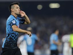 Hirving suma ya tres goles seguidos con el cuadro napolitano, pues metió ante el Cremonese el 9 de octubre, luego en la Champions League ante el Ajax el día 12 y ahora ante el Bolonia. AP / A. Garofalo