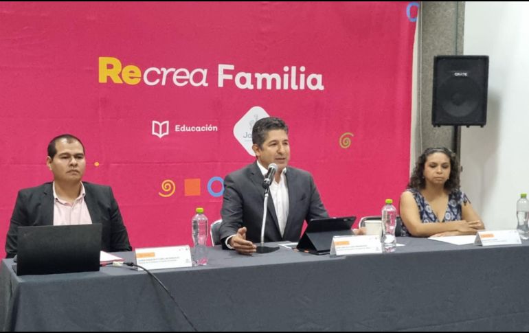 La cita será el próximo sábado en el PALCCO, donde podrán tomar los talleres de manera presencial hasta mil 200 madres y padres de familia. EL INFORMADOR / R. Bobadilla