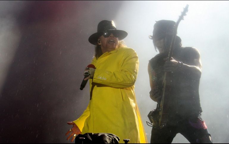 Axel Rose y Slash en vivo. NTX/ARCHIVO