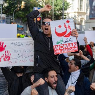 Irán condena las sanciones de la UE y dice que responderá con reciprocidad