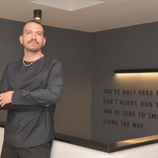 El diseñador mexicano Francisco Cancino realizó su más reciente pasarela