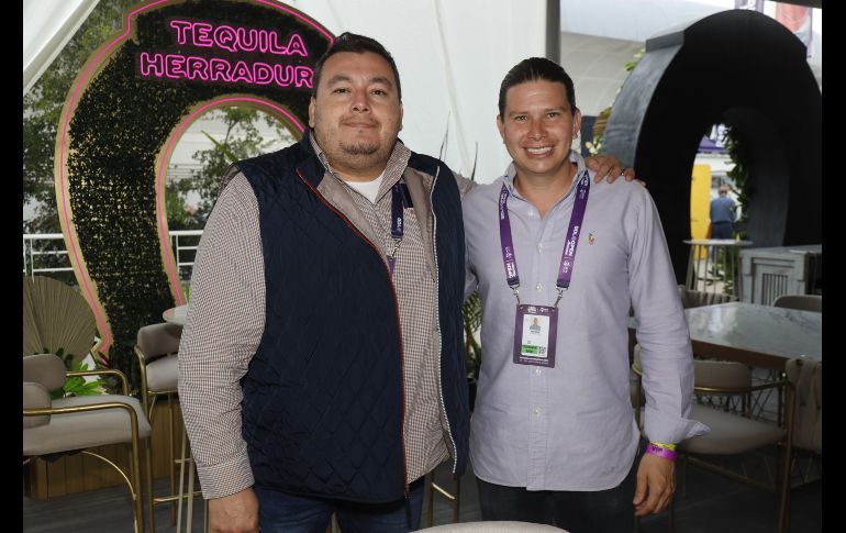 Felipe Casas y Rubén Moran en el hospitality de Tequila Herradura. ESPECIAL
