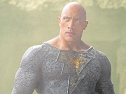 El protagonista, “Black Adam”, si bien combate al mal, también muestra un lado oscuro. CORTESÍA