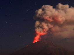 Se registra el hallazgo de un domo de 60 metros de diámetro en el interior del Popocatépetl, las recomendaciones de seguridad continúan, se incita a la población a permanecer fuera del límite de radio de seguridad. EFE/ARCHIVO