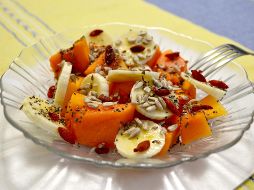 Recuerda que tanto en el desayuno, como en otras comidas, es recomendable limitar el azúcar y la sal para evitar accidentes cardiovasculares. NTX / ARCHIVO