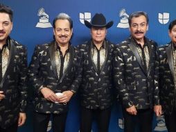 Los Tigres del Norte tuvieron que sobreponerse a su dolor para continuar la presentación. SUN/ARCHIVO