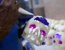 El Día de Muertos es una festividad cultural, y no cívica, por lo tanto no corresponde pagar un salario doble si te toca trabajar en este día. SUN / ARCHIVO