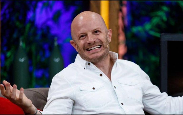 En el mismo clip, el también locutor mostró el momento exacto en el que, entre lágrimas de dolor, es llevado hasta la clínica. SUN / ARCHIVO