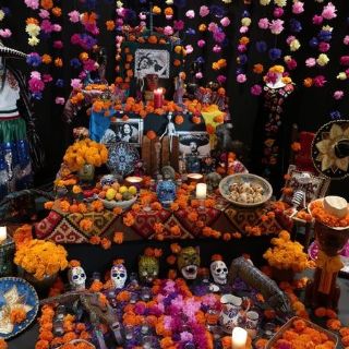 ¿Cuándo se retira la ofrenda del altar de Día de Muertos?