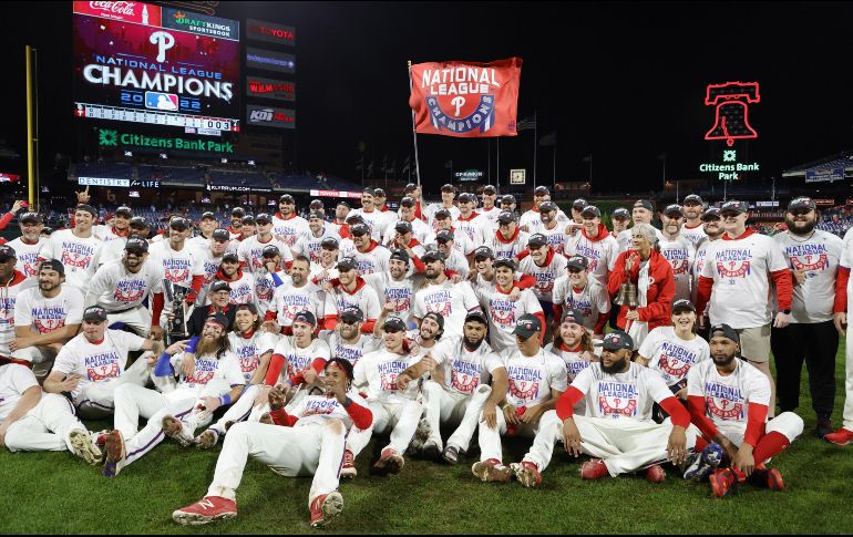 Los Phillies tenían11 años sin meterse cuando menos a una Postemporada. EFE/J. SZENES