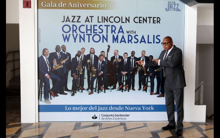 Teniendo a la Sala Plácido Domingo como escenario estelar del show que ya registra sold-out como cierre de los festejos del Conjunto Santander de Artes Escénicas, Wynton Marsalis expresó su emoción por regresar a México. EL INFORMADOR / A. Camacho