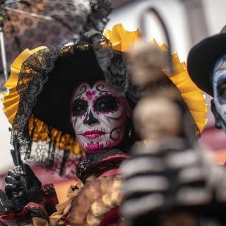 ¿A quiénes sí les dan el "puente" por el Día de Muertos?
