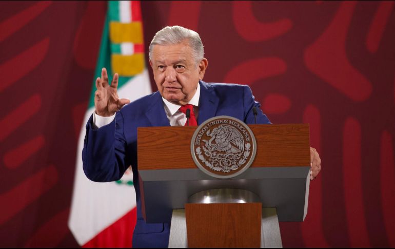 López Obrador reconoció que el proyecto ferroviario presenta problemas con el balastro que lleva la vía y la contratación de transporte. SUN/G. Espinosa