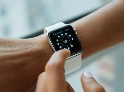 Gracias al dispositivo diseñado por Apple, la madre de la niña pudo notar que su frecuencia cardíaca no era normal y luego le detectaron cáncer. UNSPLASH/ESPECIAL