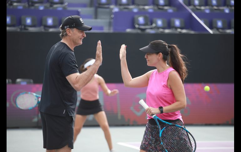 José Luis Clerc y Gaby Orozco. GENTE BIEN JALISCO/Tony Martínez