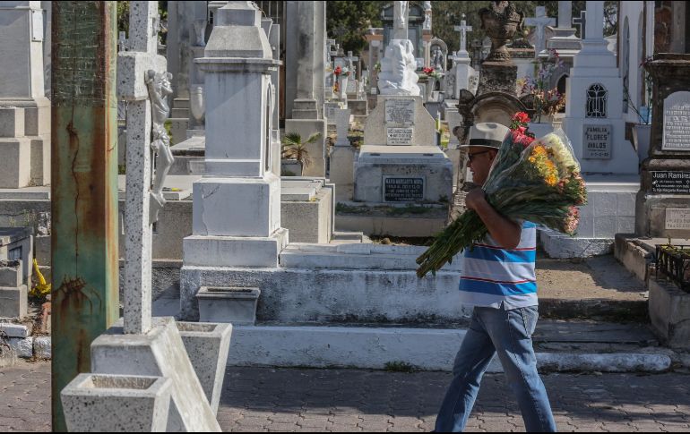 Las tres principales causas de muerte a nivel nacional fueron: COVID-19 con 238 mil 772 fallecimientos registrados (21.3% del total), enfermedades del corazón con 225 mil 449 casos (20.1%) y diabetes mellitus 140 mil 723 (12.5%). EL INFORMADOR / ARCHIVO