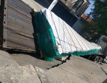 El socavón tiene dimensiones de seis metros de ancho, alrededor de 15 de largo y dos de profundidad. ESPECIAL