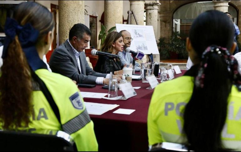 Detallan que alrededor de 80% de las trabajadoras de la Policía Vial son madres, hay un total de 160 niños. ESPECIAL