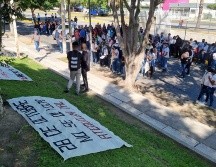 Los manifestantes señalan que la despensa ha llegado incompleta, por eso su principal petición es transparencia. EL INFORMADOR/E. Gomez