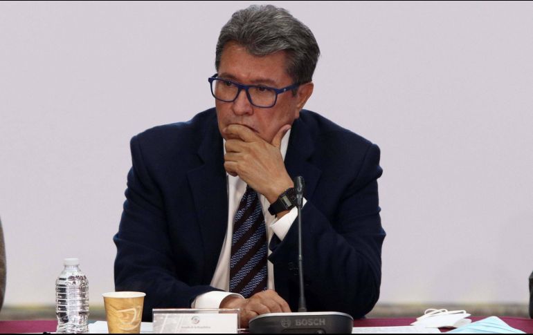 Monreal manifestó su confianza en el titular de la FGR, Alejandro Gertz Manero, para que lleve con legalidad el caso. SUN/ARCHIVO