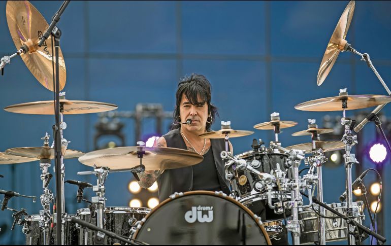 El baterista de Maná está feliz por reencontrarse con el público tapatío. CORTESÍA