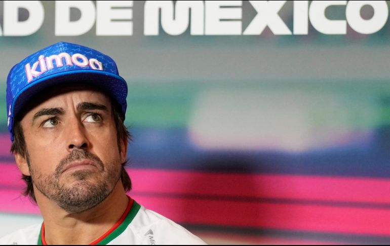 El español aseguró que ahora que inicie su etapa con Aston Martin le gustaría poder competir directamente con Max Verstappen. EFE / L. Licona