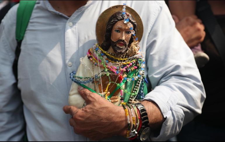 Tres hombres de nacionalidad extranjera fueron asesinados a balazos en el municipio de Ecatepec, mientras celebraban a San Judas Tadeo. EFE / S. Gutiérrez