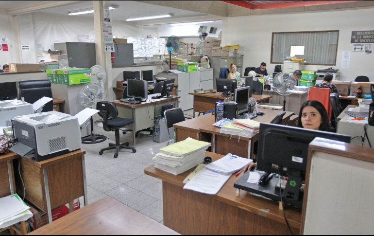 José de Jesús Becerra afirmó que el presidente del Poder Judicial del Estado, Daniel Espinoza Licón, no puede desmarcarse de la responsabilidad en el caso. EL INFORMADOR/A. Camacho