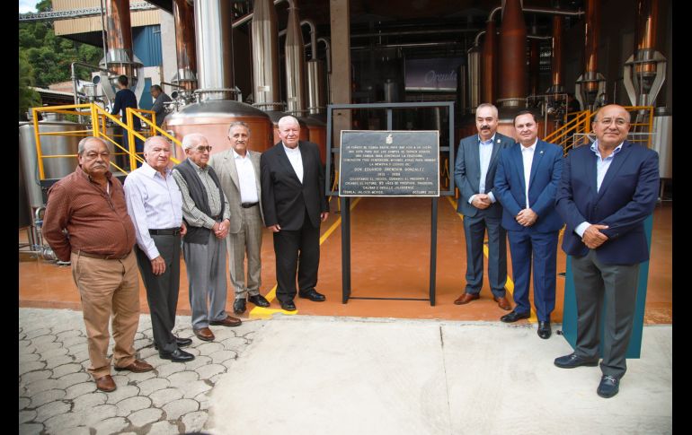 Fidel Torres, Carlos Orendain, Jaime Orendain, Arturo Zamora, Cardenal Juan Sandoval Iñiguez, Alfonso Magallanes, Carlos Orendain y Juan Casados. GENTE BIEN JALISCO/ Antonio Martínez