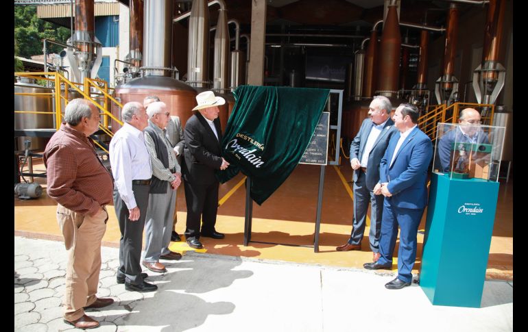 Fidel Torres, Carlos Orendain, Jaime Orendain, Arturo Zamora, Cardenal Juan Sandoval Iñiguez, Alfonso Magallanes, Carlos Orendain y Juan Casados. GENTE BIEN JALISCO/ Antonio Martínez