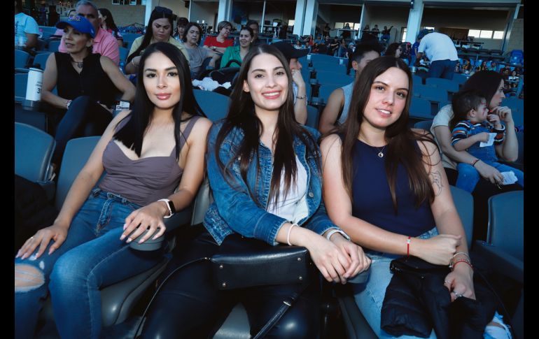 Maty Idelfonso, Montserrat Godínez y Regina Vallejo. GENTE BIEN JALISCO/ Claudio Jimeno