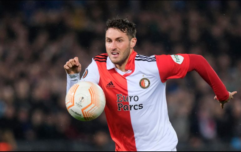 Santiago Giménez es el jugador mexicano del momento. AP/Archivo