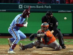 Con la victoria del pasado jueves, los de Houston se colocaron 3-2 en un serie al mejor de 7 juegos del Clásico de Otoño. AFP / A. Bello