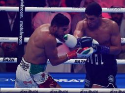 Se necesita otra dosis para destronar a un Bivol que es una amenaza para cualquier peleador que se le quiera interponer en el camino. AFP/R. LIM