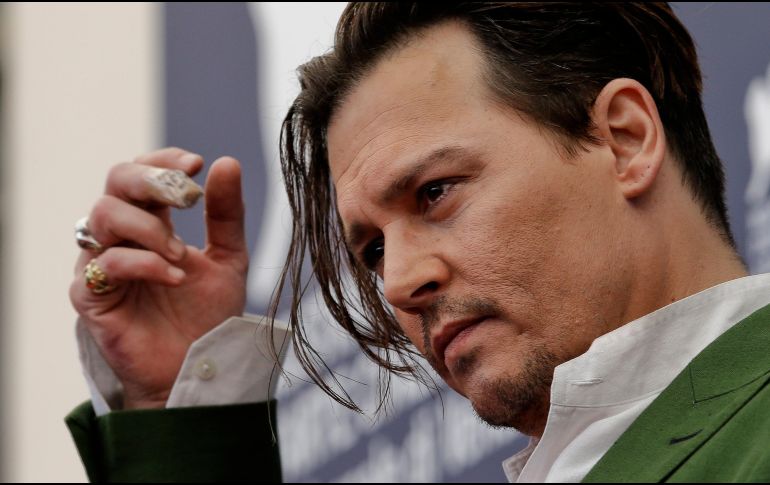 Johnny Deep presenta apelación contra Amber Heard para no pagar su deuda. AP/ARCHIVO