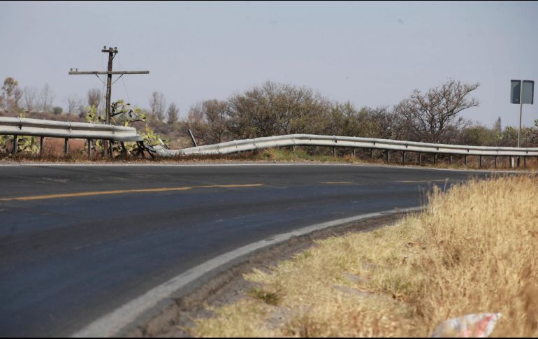 Diversos cuerpos de rescate y de las corporaciones policiacas auxiliaron a los migrantes lesionados y los trasladaron al hospital civil de Santo Domingo Tehuantepec. EL INFORMADOR/ARCHIVO