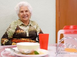 Nelly trabajó en diferentes producciones antes de unirse al elenco de 