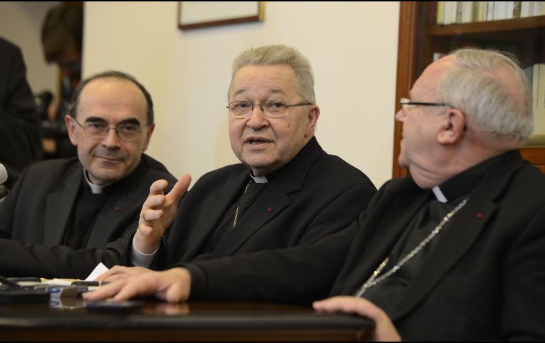 El cardenal francés de 78 años, Jean-Pierre Ricard, confesó haber abusado sexualmente de una menor de edad hace 35 años, razón por la cual se ha abierto una carpeta de investigación en su contra. AFP/ ARCHIVO