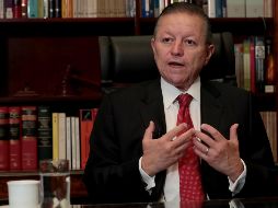 El presidente de la SCJN aseguró que más allá de romantizar la cultura indígena, se tiene que cuidar, respetar e impedir que siga siendo discriminada. SUN/ ARCHIVO