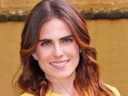 La actriz Karla Souza celebra 30 años de carrera artística con premio PRODU. EFE.