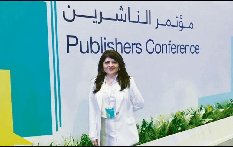 La agente literaria mexicana, Verónica Flores, participó en la Feria Internacional del Libro de Sharjah con su proyecto: VF Agencia Literaria. CORTESÍA/ Verónica Flores