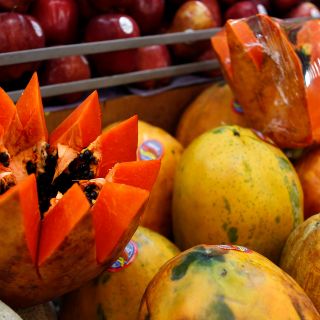 Precios de alimentos se mantienen elevados en octubre: Inegi