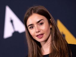 Una de las que eligió este look de tendencia es Lily Collins, la protagonista de 