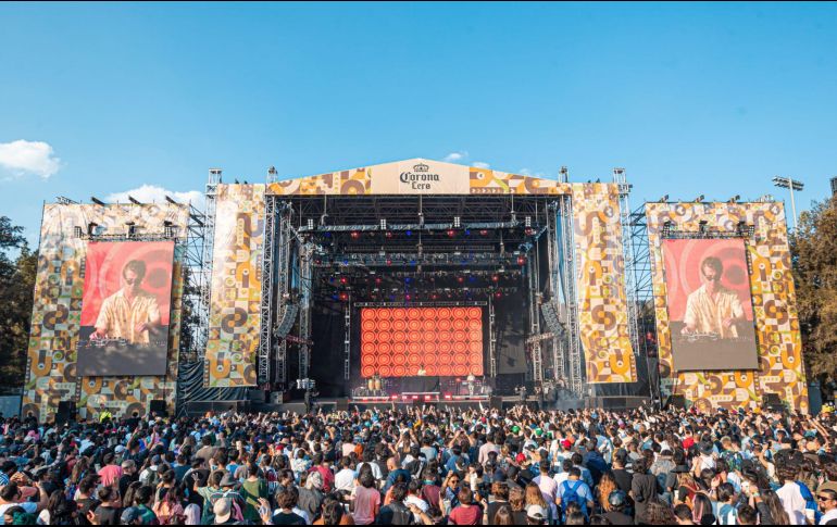 Hace apenas unos meses se dieron a conocer los artistas que estarían presentes en dicho evento, entre los destacados Arctic Monkeys, My Chemical Romance, Paramore, Miley Cyrus, Yeah Yeah Yeahs, Lil Nas X y The 1975. FACEBOOK / @CoronaCapital