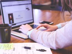 Los empresarios señalan que tomar seguidos 12 días seguidos de vacaciones o más podría significar un problemas para las empresas pequeñas. ESPECIAL